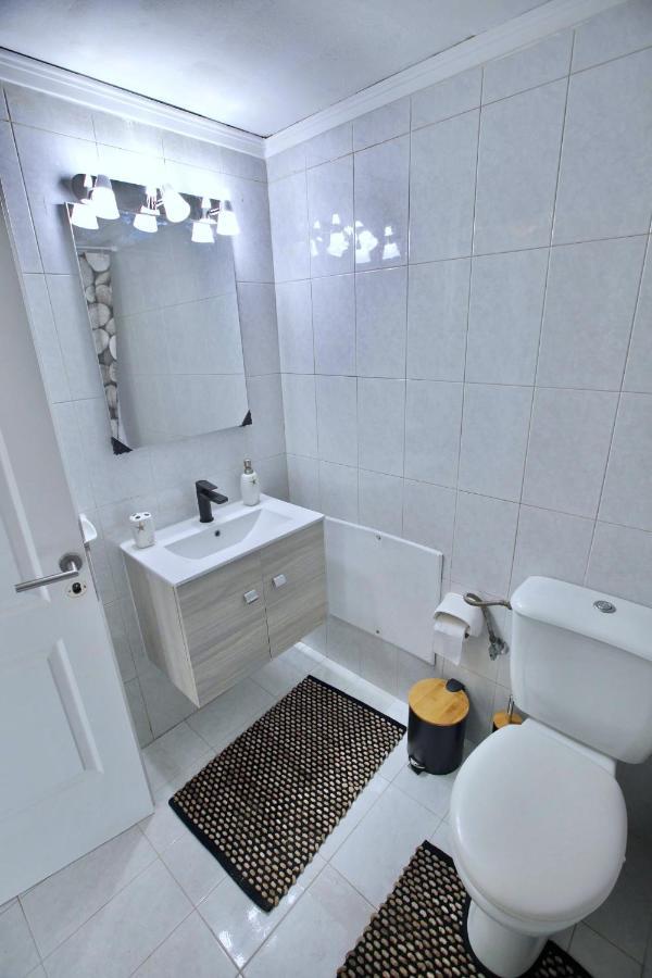 Angelina'S Boutique Suite In Nafplio City Exterior photo