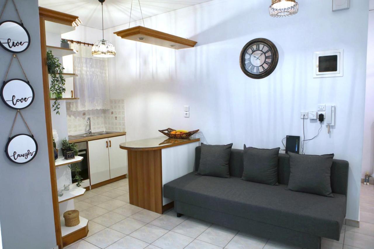 Angelina'S Boutique Suite In Nafplio City Exterior photo