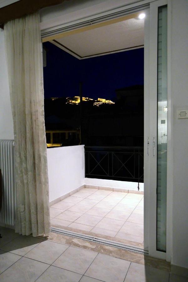 Angelina'S Boutique Suite In Nafplio City Exterior photo