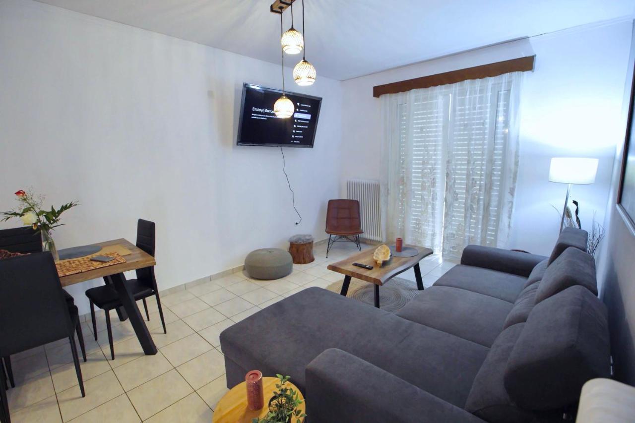 Angelina'S Boutique Suite In Nafplio City Exterior photo