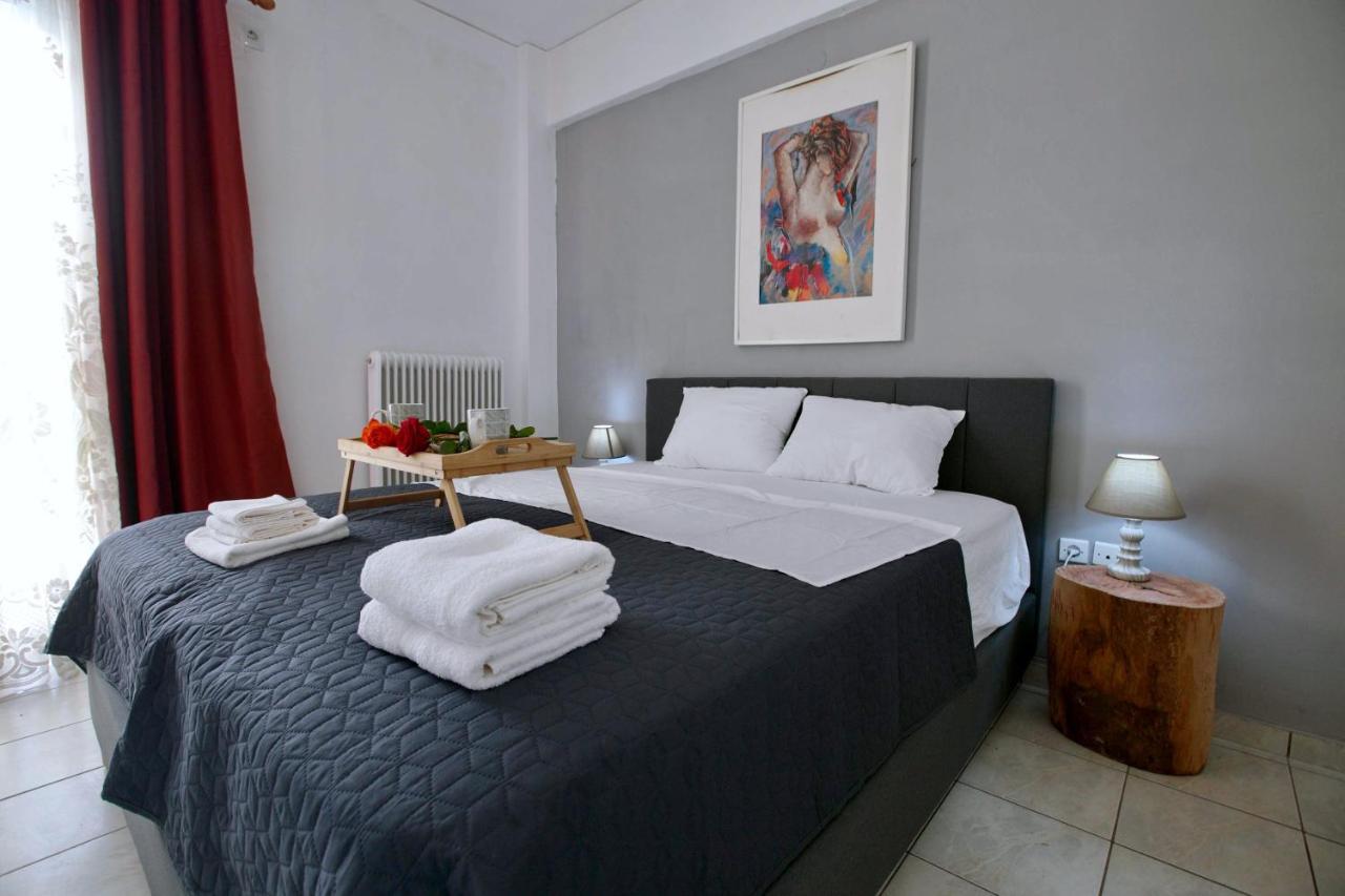 Angelina'S Boutique Suite In Nafplio City Exterior photo